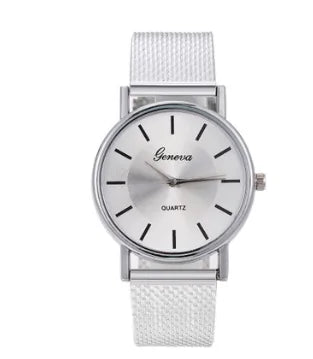 1 HOT Wristwatches for Women and Men Mesh Belt Quartz